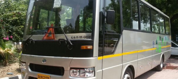 27 seater ac mini coach05